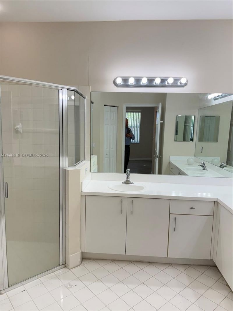 2008 NE 38th Rd , Unit 2008, Homestead, FL 33033 Photo