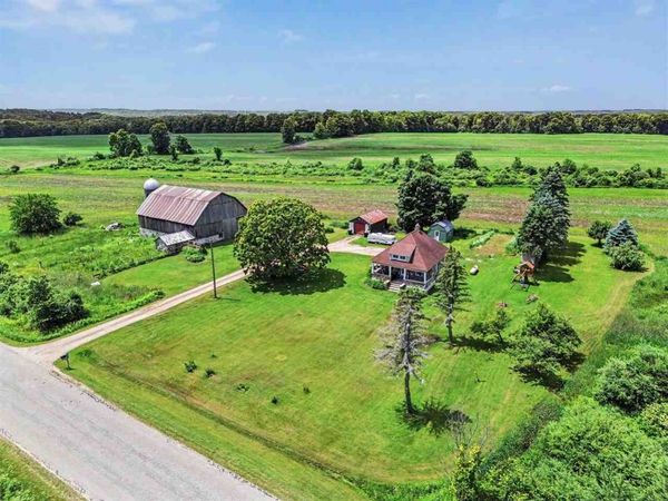 7615 Pleasant Hill Road, Ellsworth, MI 49729
