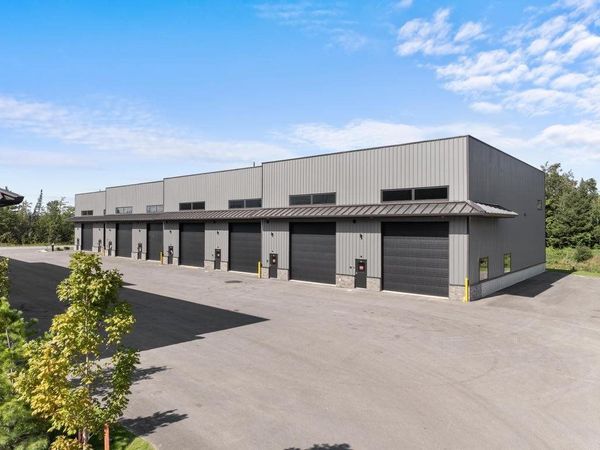 2376 N US 31, Unit 9, Petoskey, MI 49770