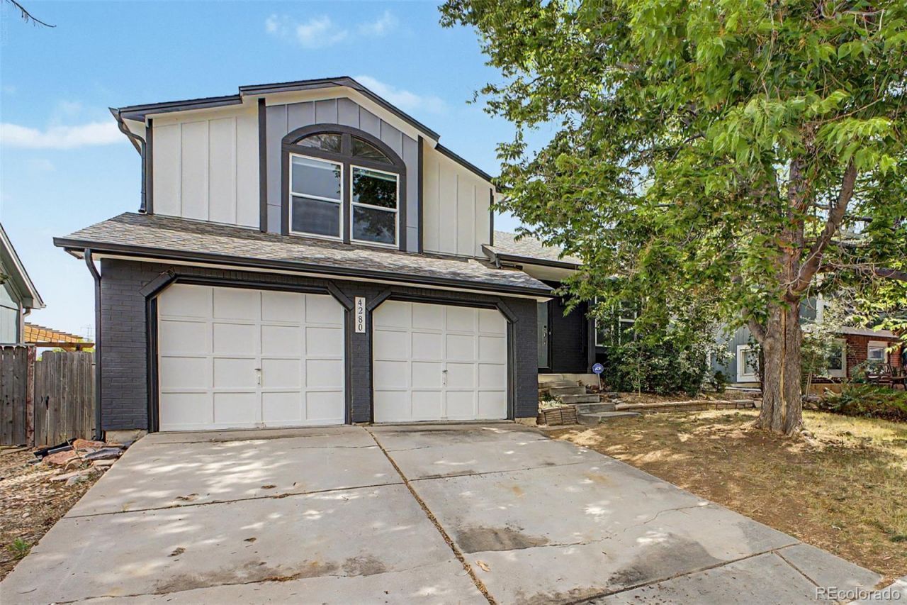 4280 S Halifax Way, Aurora, CO 80013 Main Photo