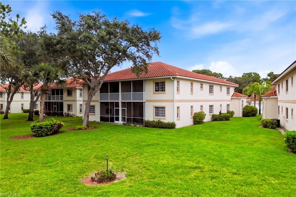 675 Luisa Ln , Unit 4, Naples, FL 34104 Photo