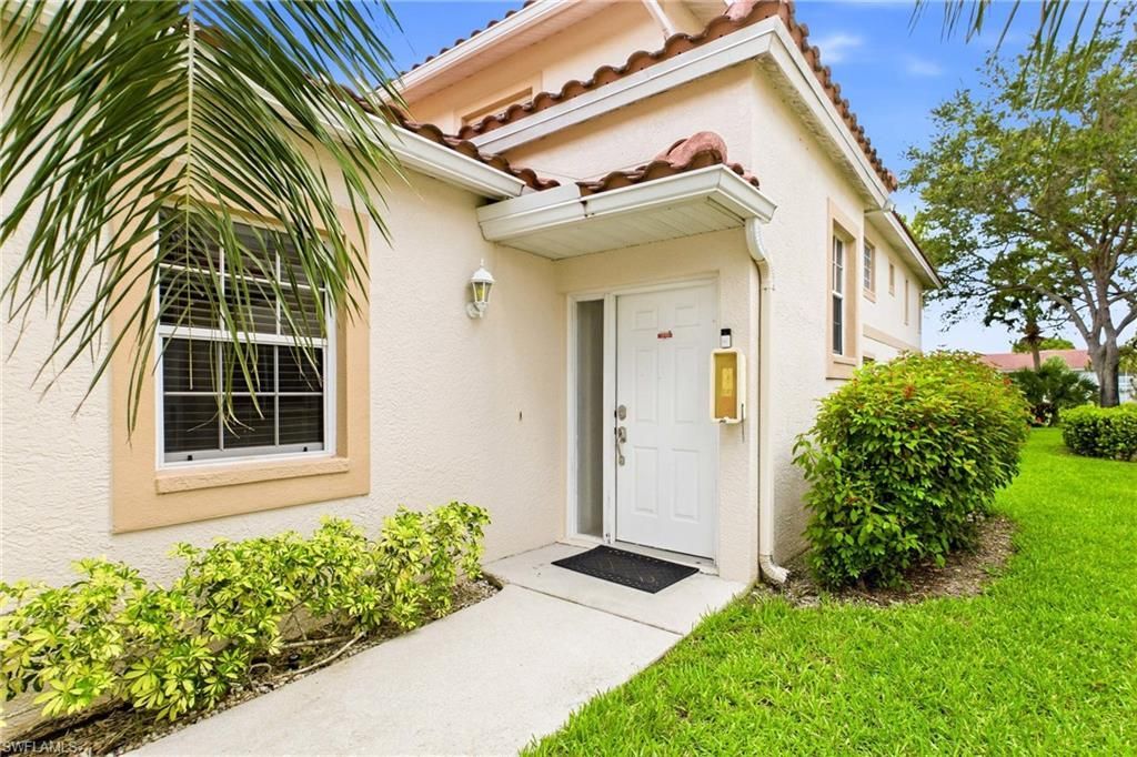 675 Luisa Ln , Unit 4, Naples, FL 34104 Photo
