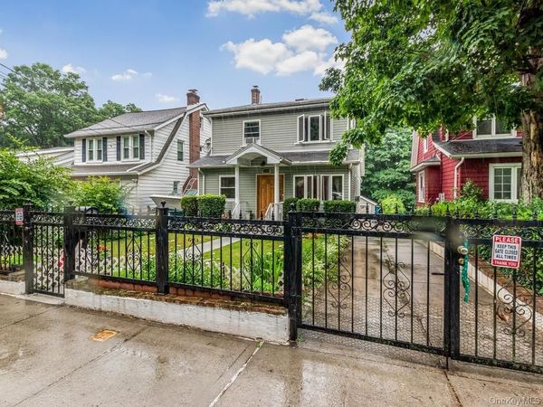 4004 Rombouts Avenue, Bronx, NY 10466