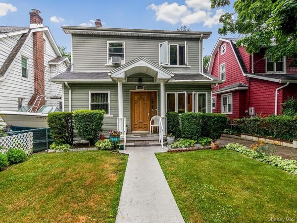 4004 Rombouts Avenue, Bronx, NY 10466