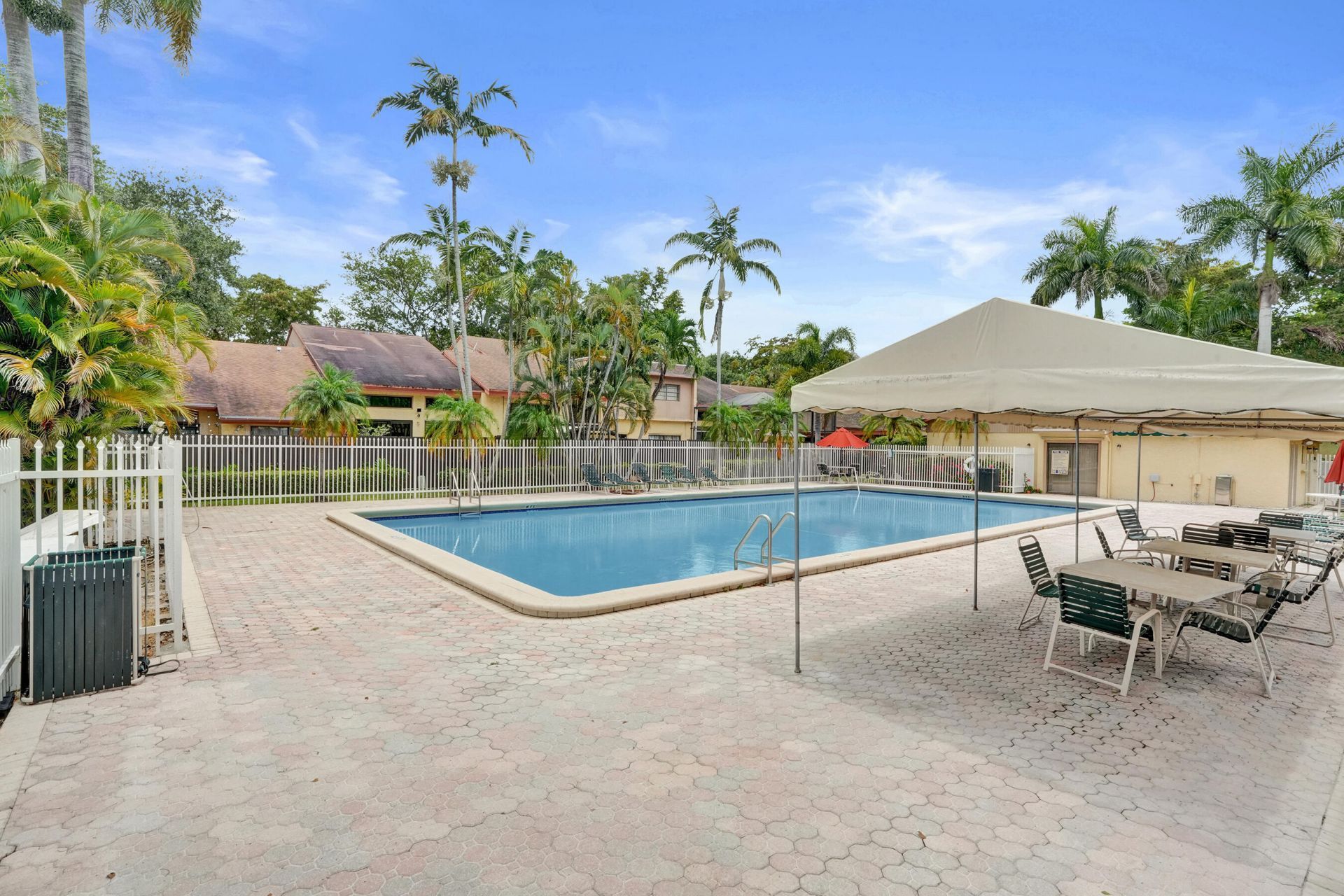 1122 NW 79th Drive, Plantation, FL 33322 Photo