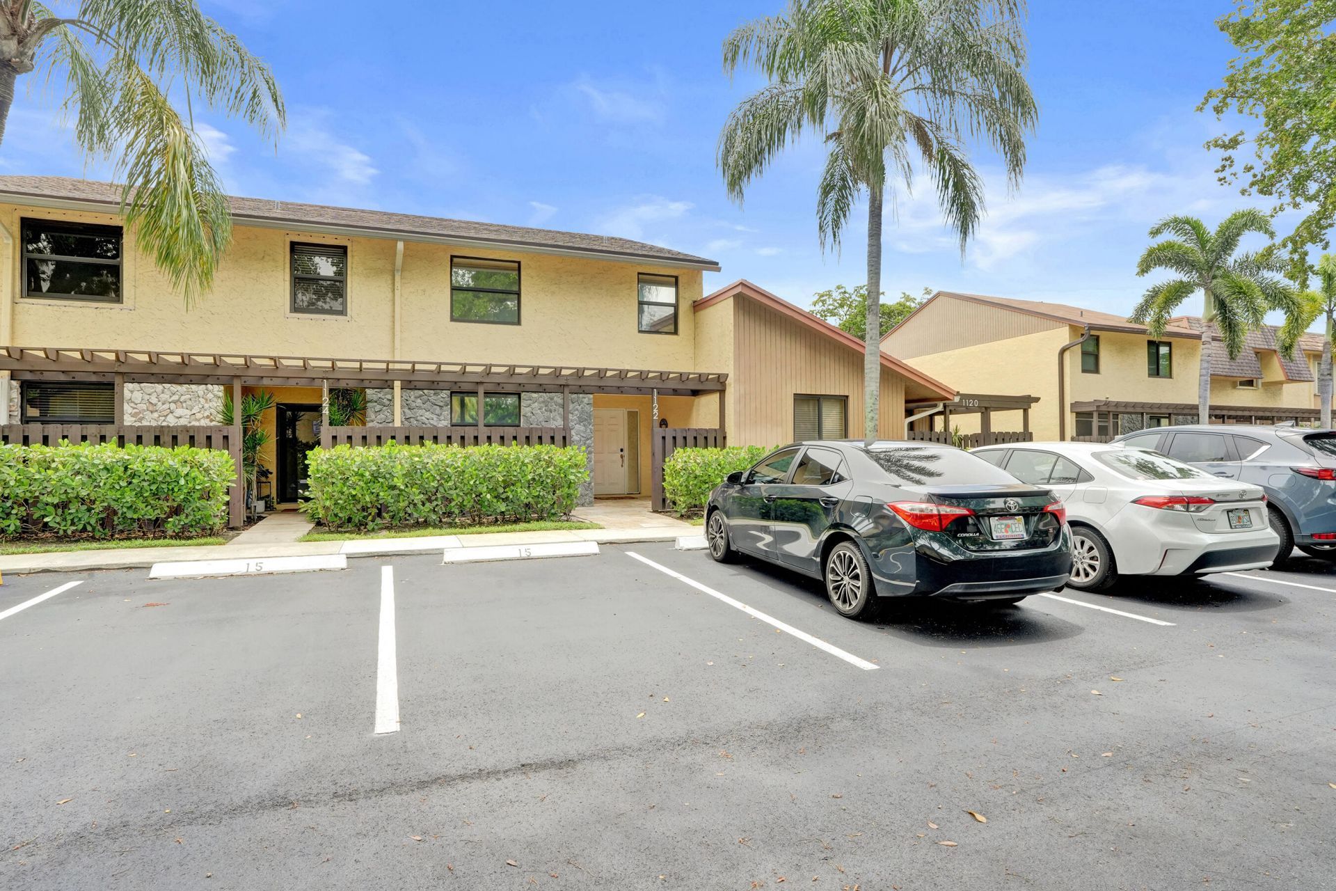 1122 NW 79th Drive, Plantation, FL 33322 Photo
