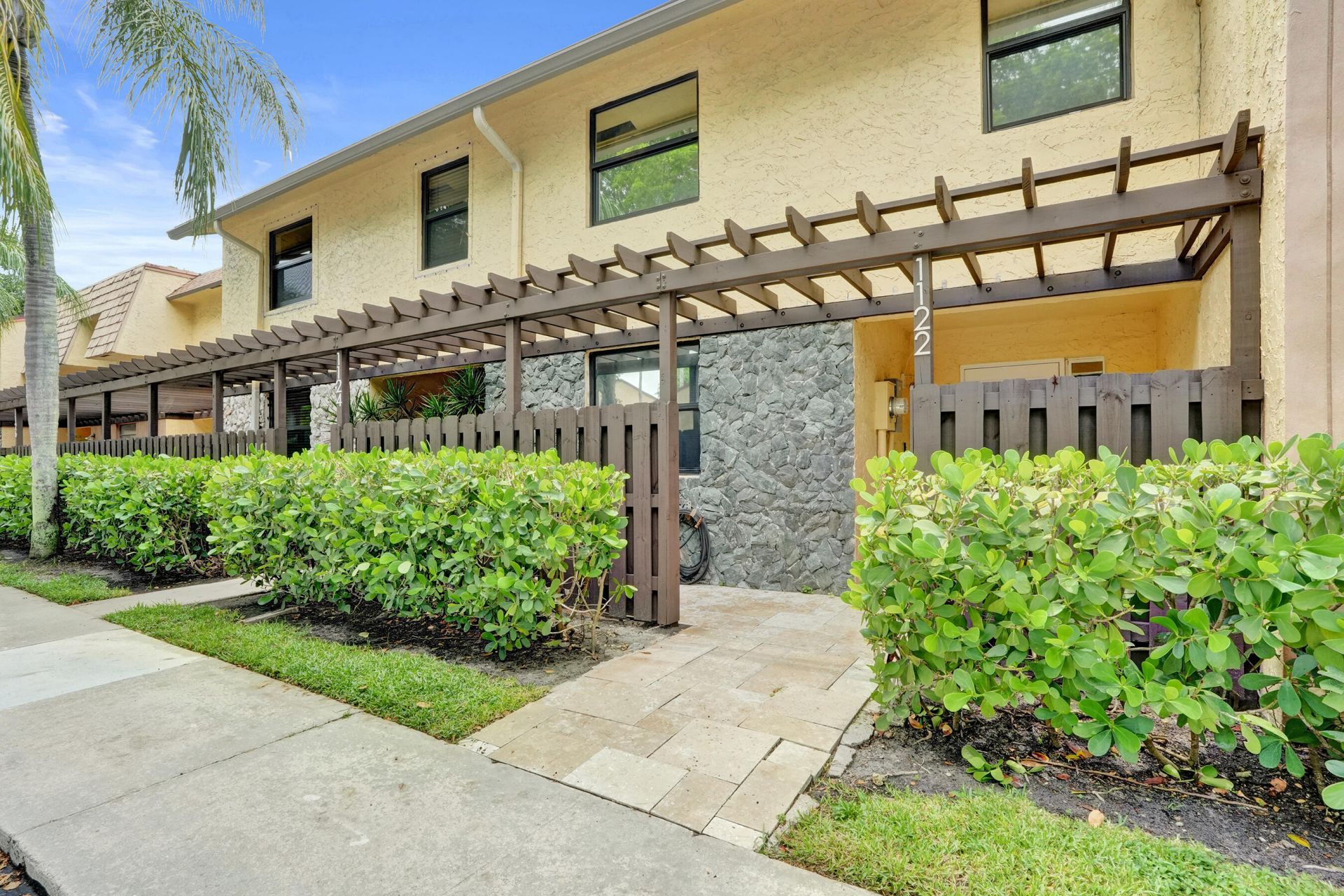 1122 NW 79th Drive, Plantation, FL 33322 Photo