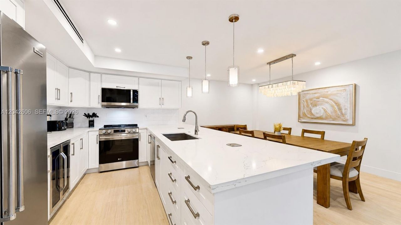 177 Ocean Lane Dr , Unit 213, Key Biscayne, FL 33149 Photo