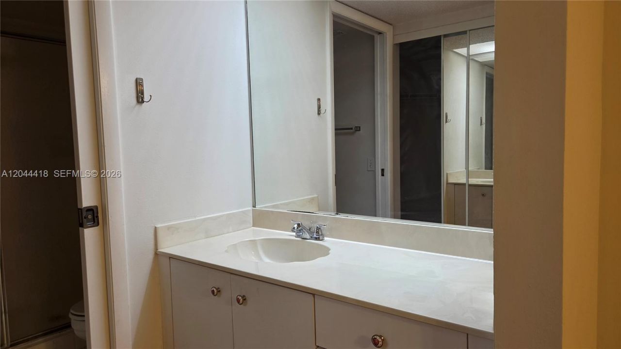 2234 SE 27th Dr , Unit 206-C, Homestead, FL 33035 Photo