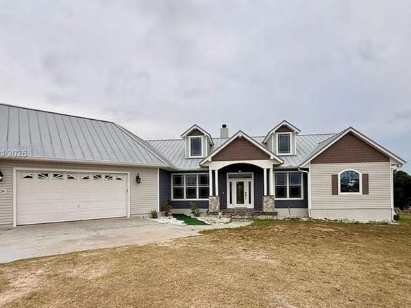 24920 SE highway 450 , Umatilla, FL 32784