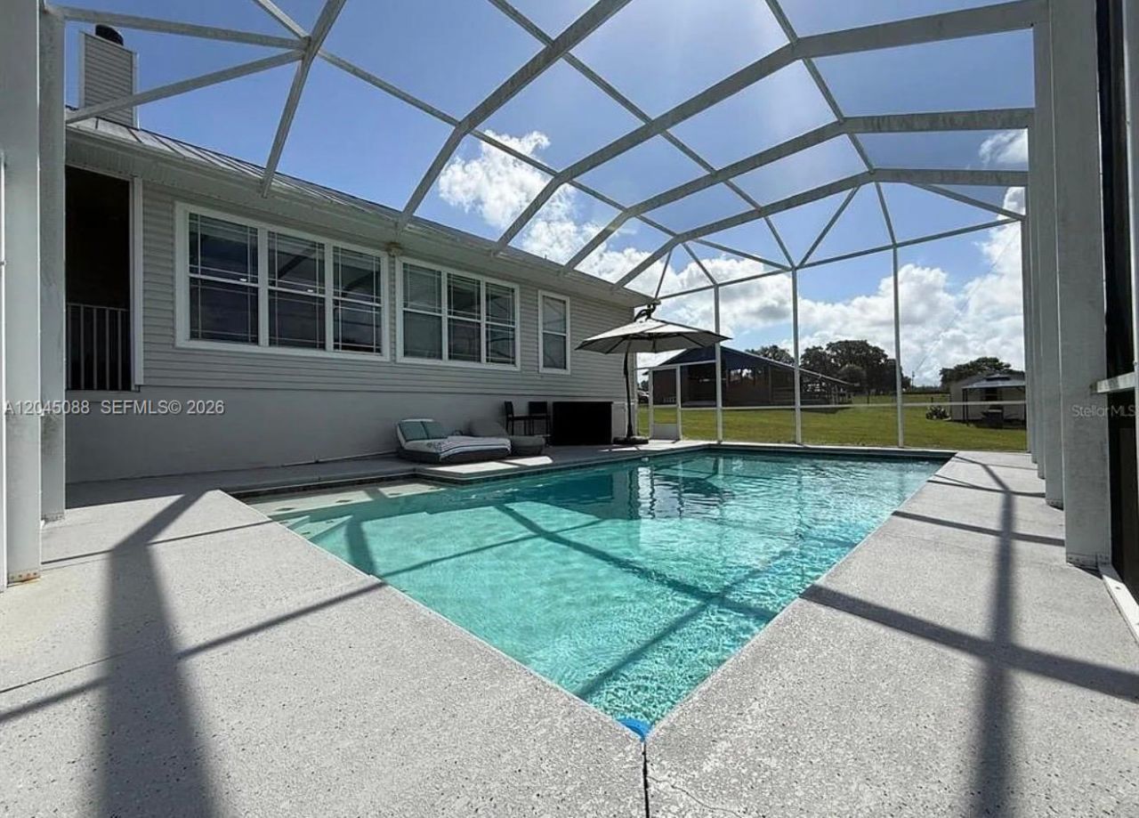24920 SE Highway 450, Umatilla, FL 32784 Photo