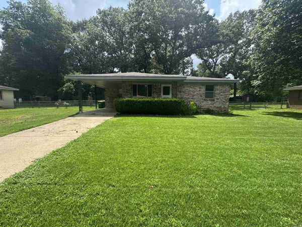 30 Sheila Drive , Sherwood, AR 72120