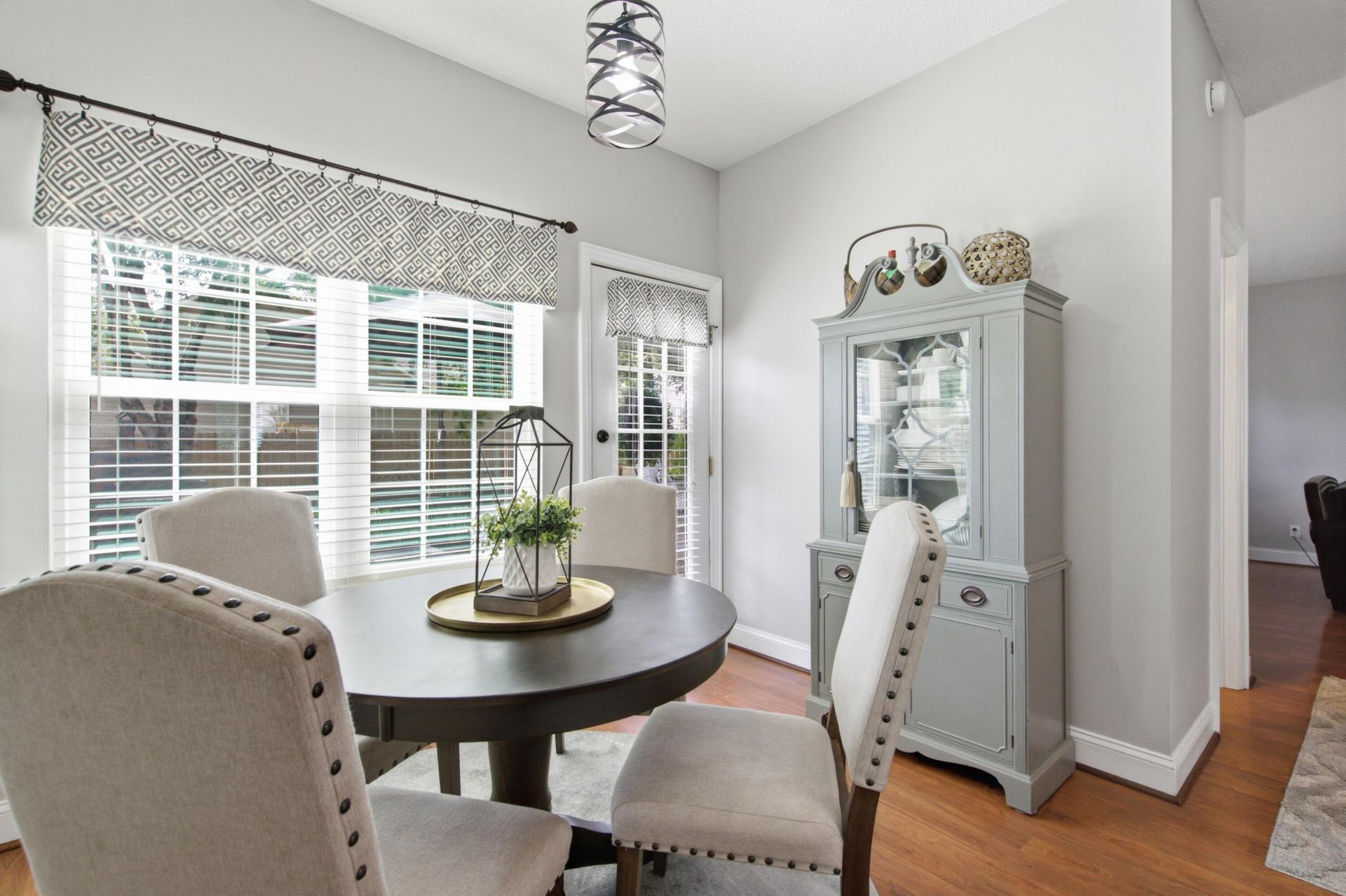 114 Fairhaven Drive Photo 12