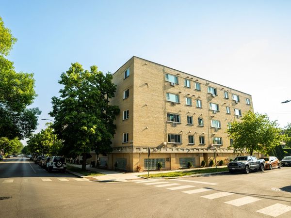 2001 W Summerdale Avenue , Unit 201, Chicago, IL 60625