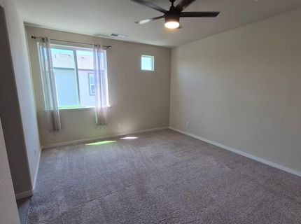 9902 Del Surf Ln, Elk Grove, CA 95757 Photo
