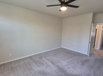 9902 Del Surf Ln, Elk Grove, CA 95757 Photo