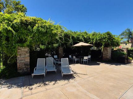 9902 Del Surf Ln, Elk Grove, CA 95757 Photo