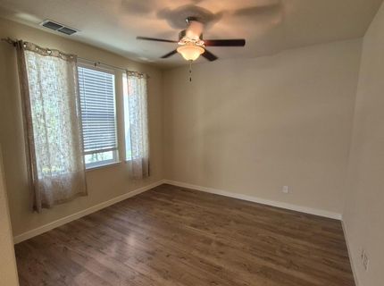 9902 Del Surf Ln, Elk Grove, CA 95757 Photo