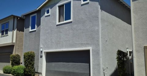 9902 Del Surf Ln, Elk Grove, CA 95757 Photo