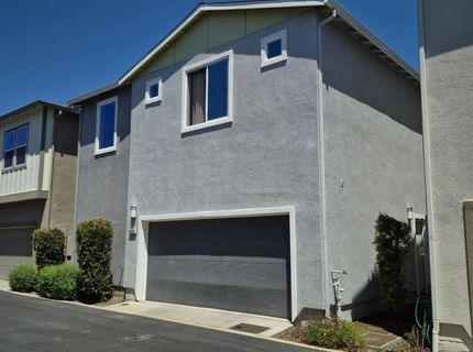 9902 Del Surf Ln, Elk Grove, CA 95757 Photo