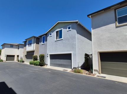 9902 Del Surf Ln, Elk Grove, CA 95757 Photo