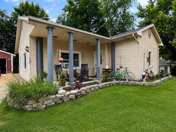 18 Grand Avenue, Niles, MI 49120