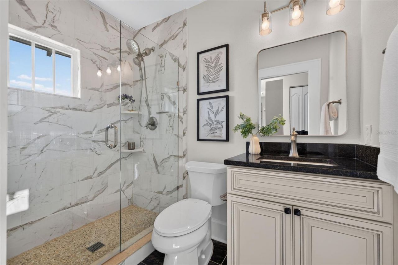 2125 Burlington Avenue N, Saint Petersburg, FL 33713 Photo