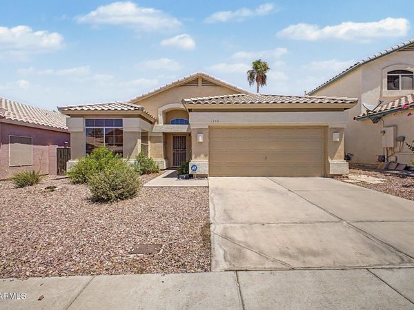 1348 E LIBBY Street, Phoenix, AZ 85022