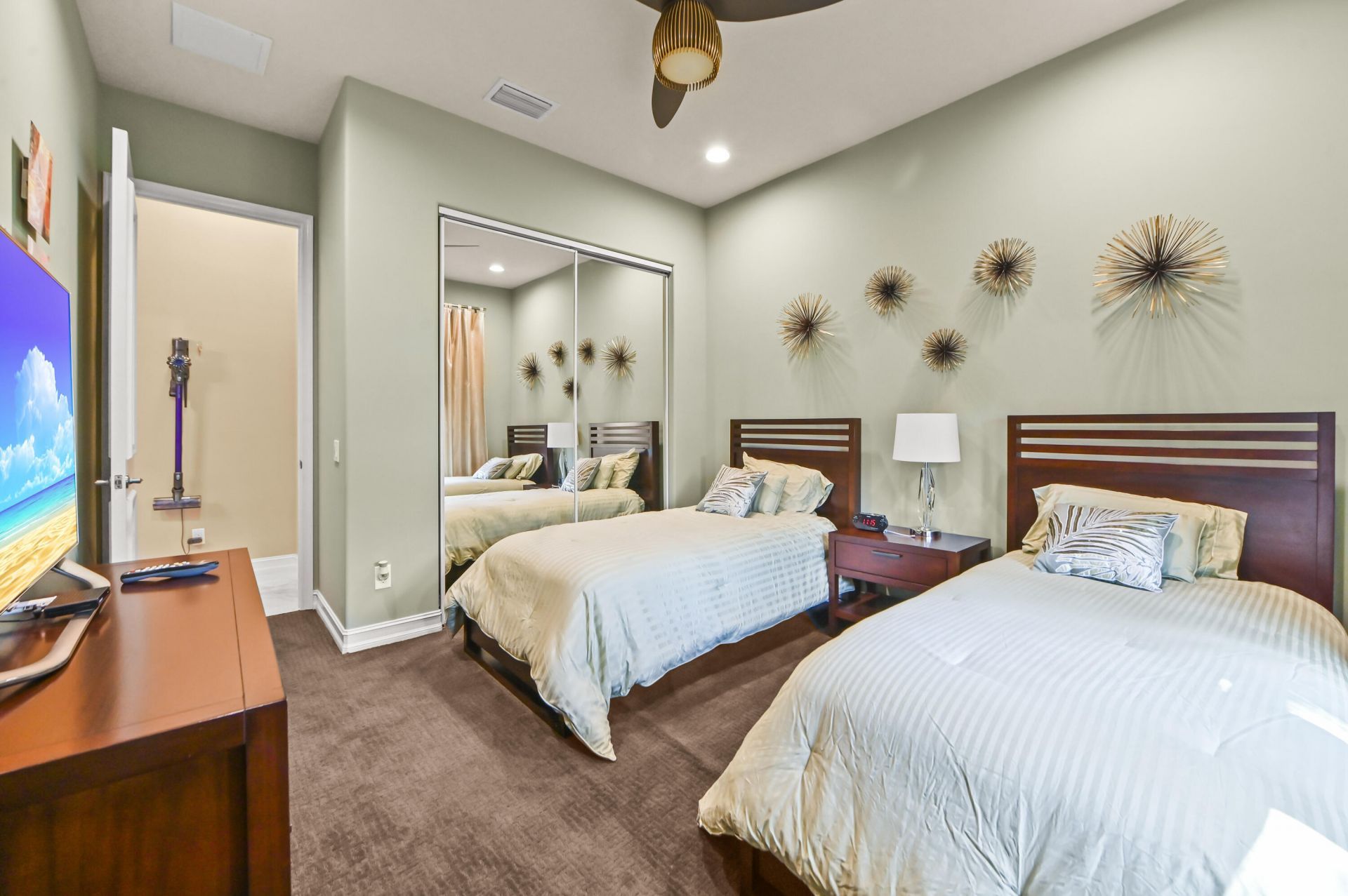 10540 Whitewind Circle, Boynton Beach, FL 33473 Photo