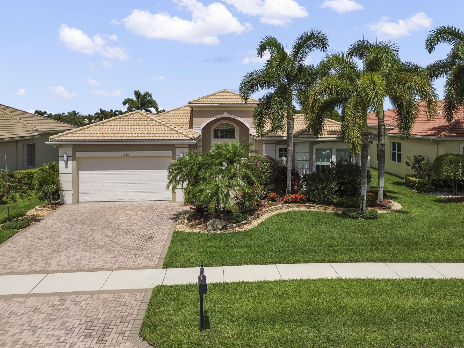 10540 Whitewind Circle, Boynton Beach, FL 33473 Photo
