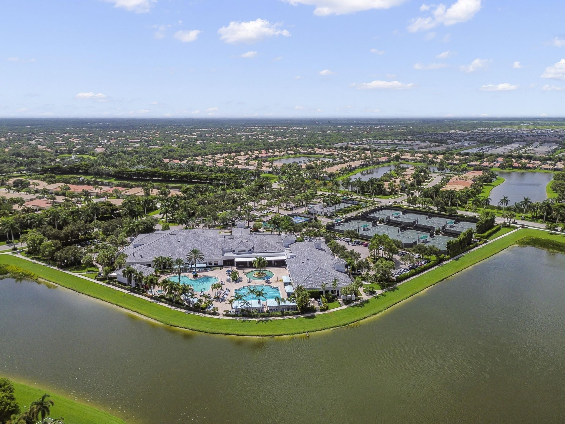 10540 Whitewind Circle, Boynton Beach, FL 33473 Photo