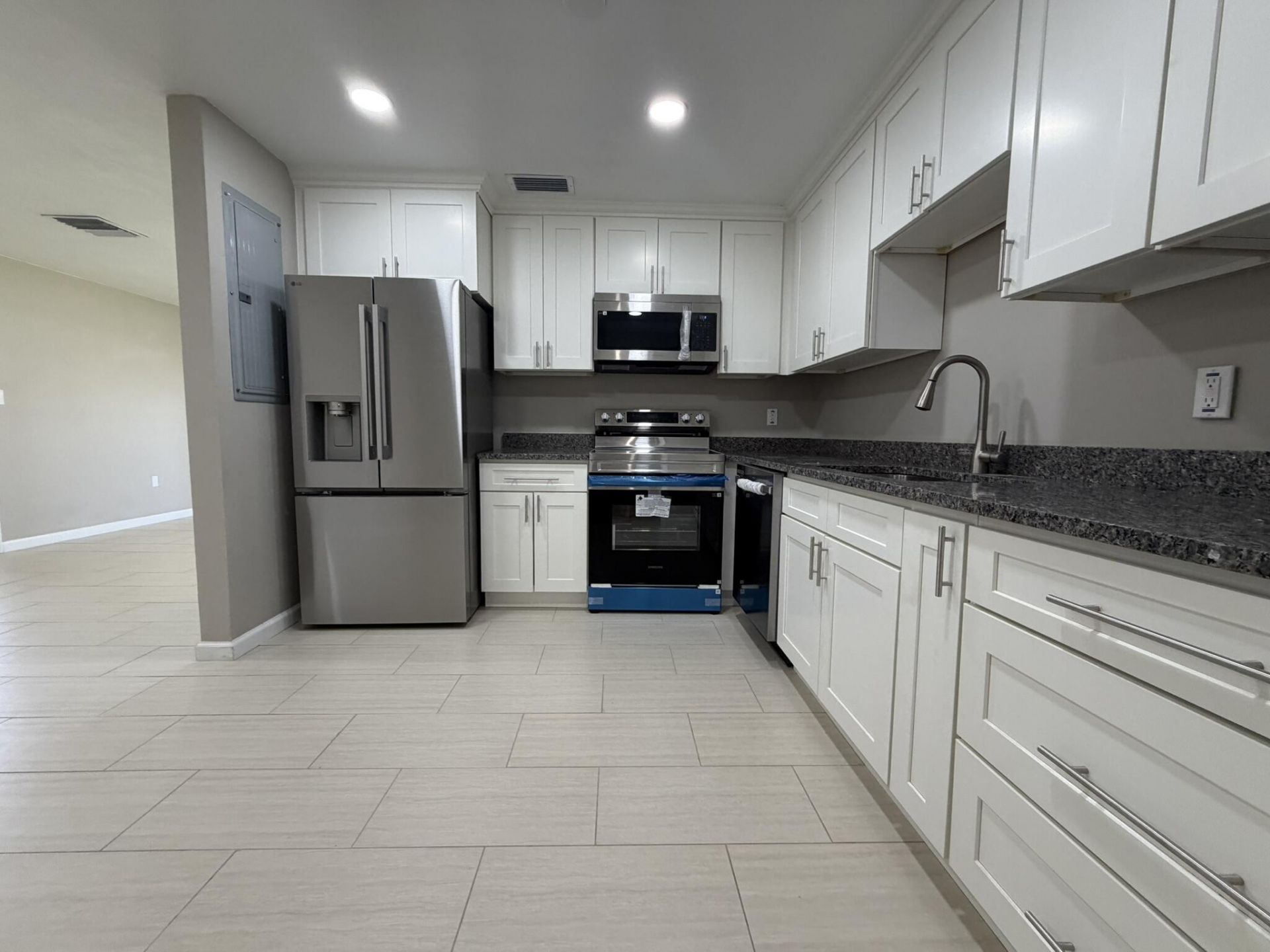148 SE 6th Street N, Belle Glade, FL 33430 Photo