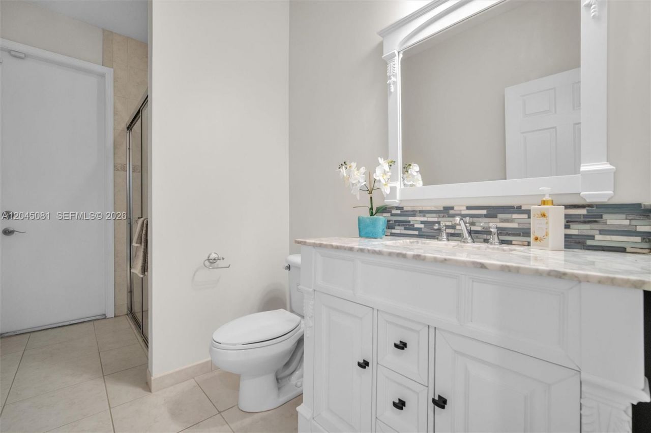 16310 Paddock Ln, Weston, FL 33326 Photo