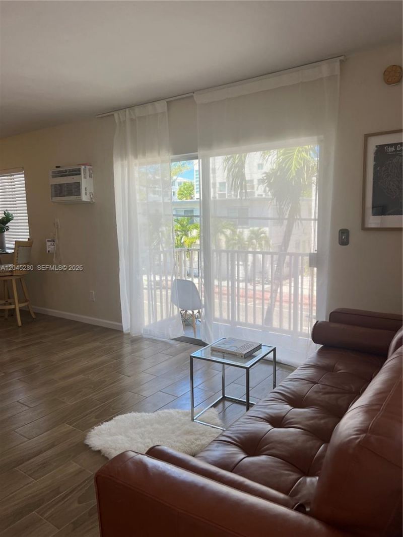 7720 Harding Ave, Unit 8, Miami Beach, FL 33141 Photo