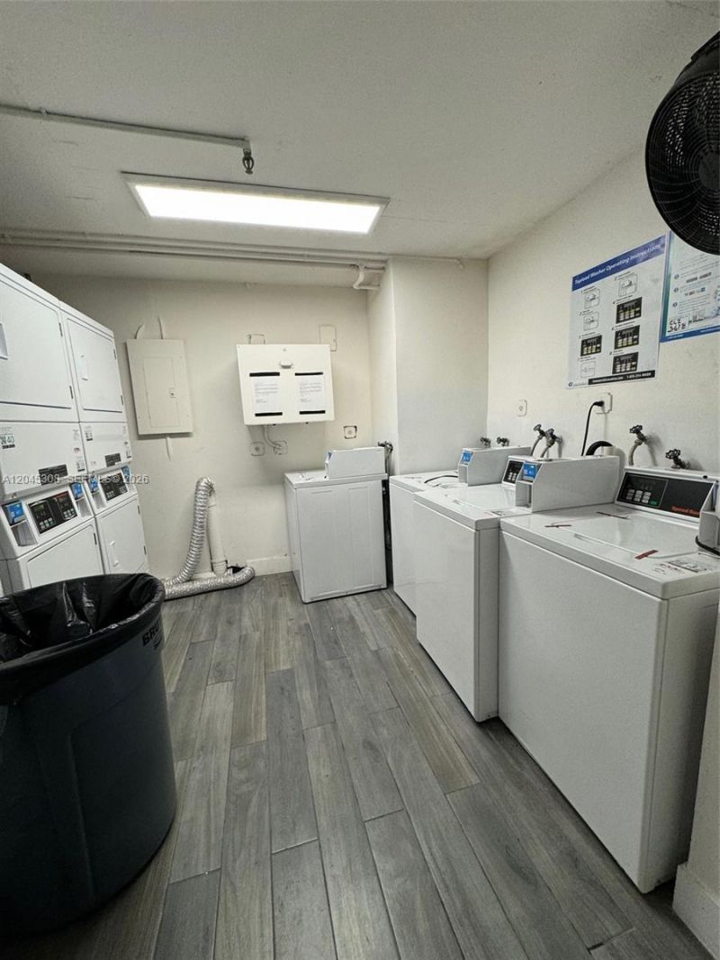 11195 SW 1st St , Unit 314, Sweetwater, FL 33174 Photo