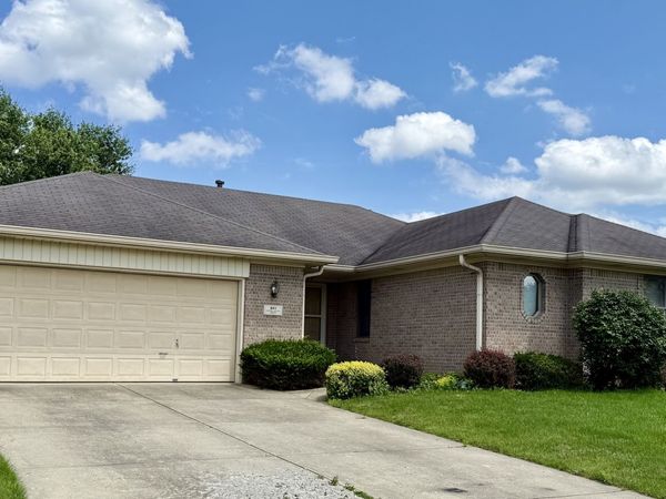 897 N Scott Drive , Greenwood, IN 46142