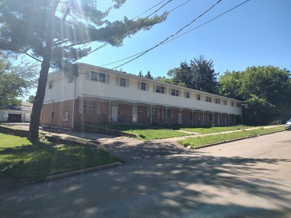 1830 Remington Road , Rockford, IL 61108