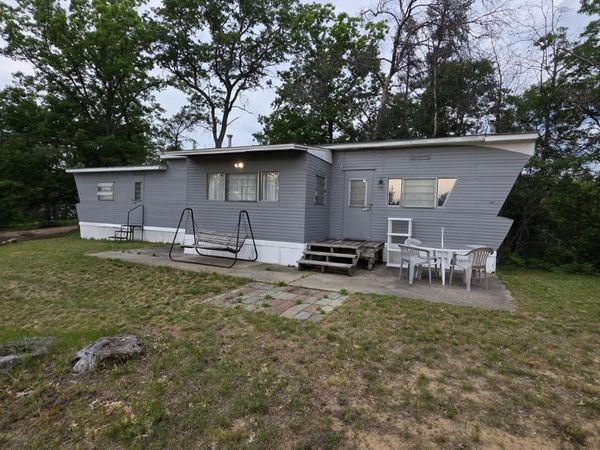 954 Chamber Court, St. Helen, MI 48656