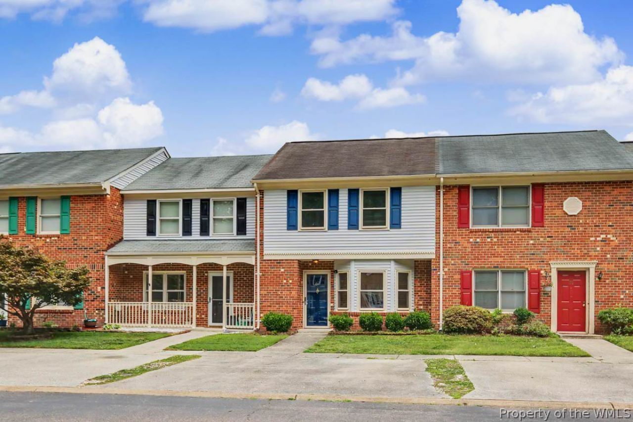 112 Tewkesbury Quay, Yorktown, VA 23692 Main Photo