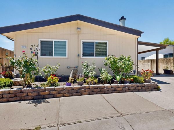 8512 Stream Street NE, Albuquerque, NM 87113