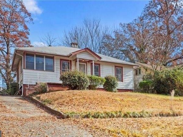 785 N Elizabeth Place NW, Atlanta, GA 30318