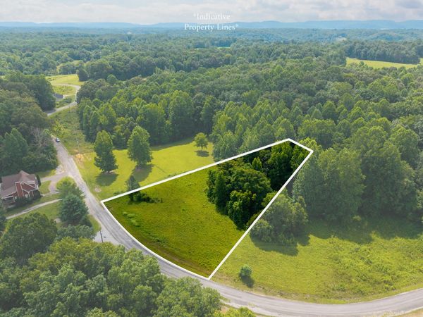 0 Summer Breeze Dr , Unit 31, Smithville, TN 37166
