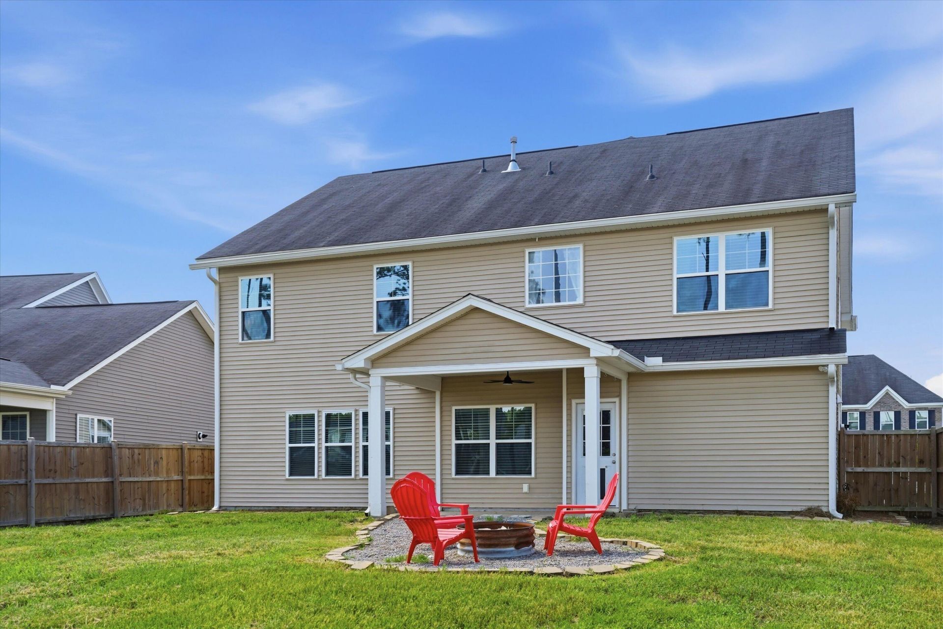 295 Saxony Loop Photo 44