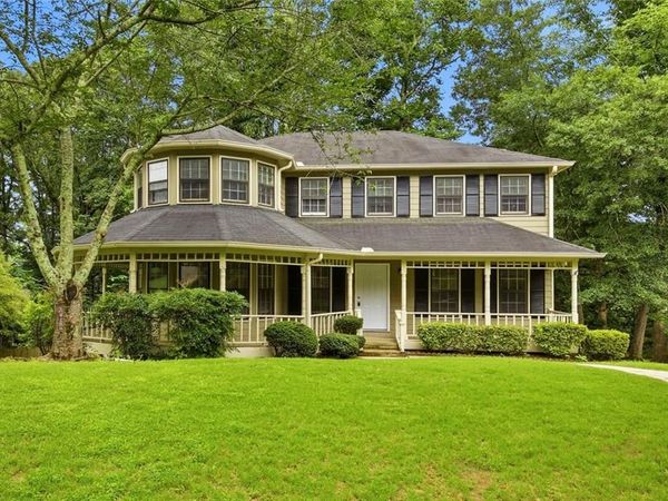 1801 Yorkshire Drive, Woodstock, GA 30189