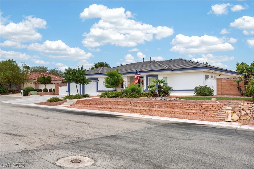 348 E Torino Avenue, Las Vegas, NV 89123