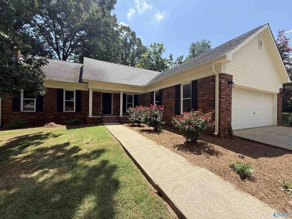 115 Shelley Lane, Florence, AL 35633