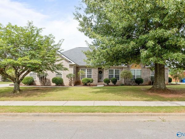 210 Pennsylvania Avenue, Madison, AL 35758