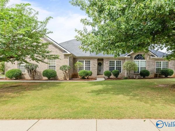 210 Pennsylvania Avenue, Madison, AL 35758