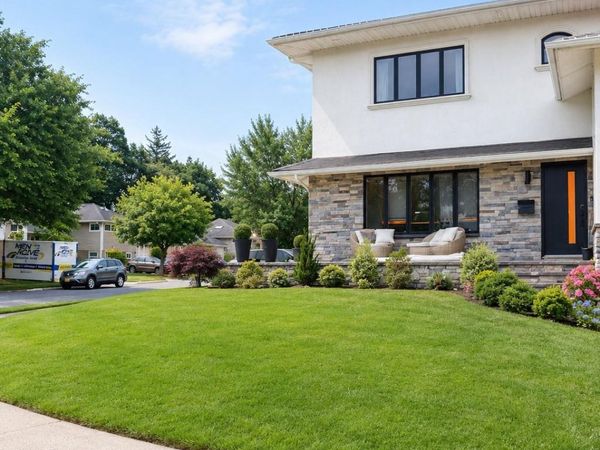1396 Stephen Marc Lane, East Meadow, NY 11554