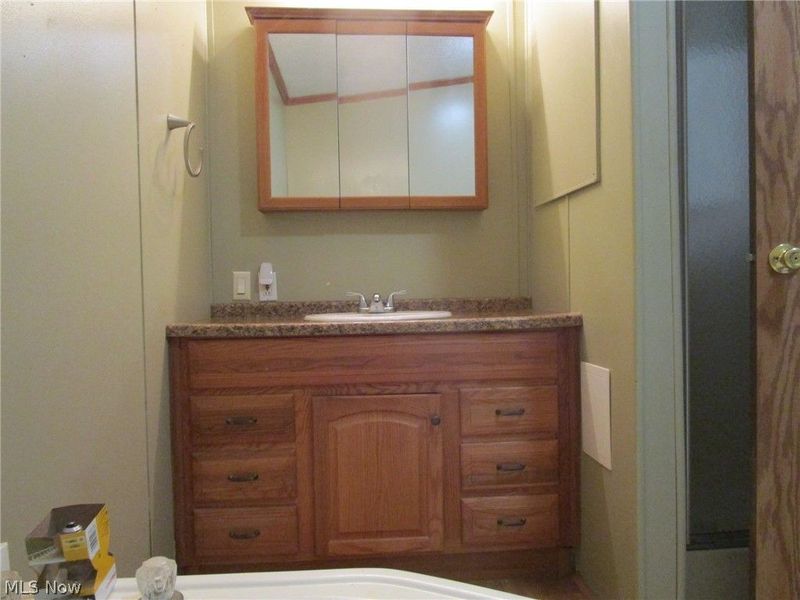 888 Long Shadow Lane, Roaming Shores, OH 44085 Photo 28